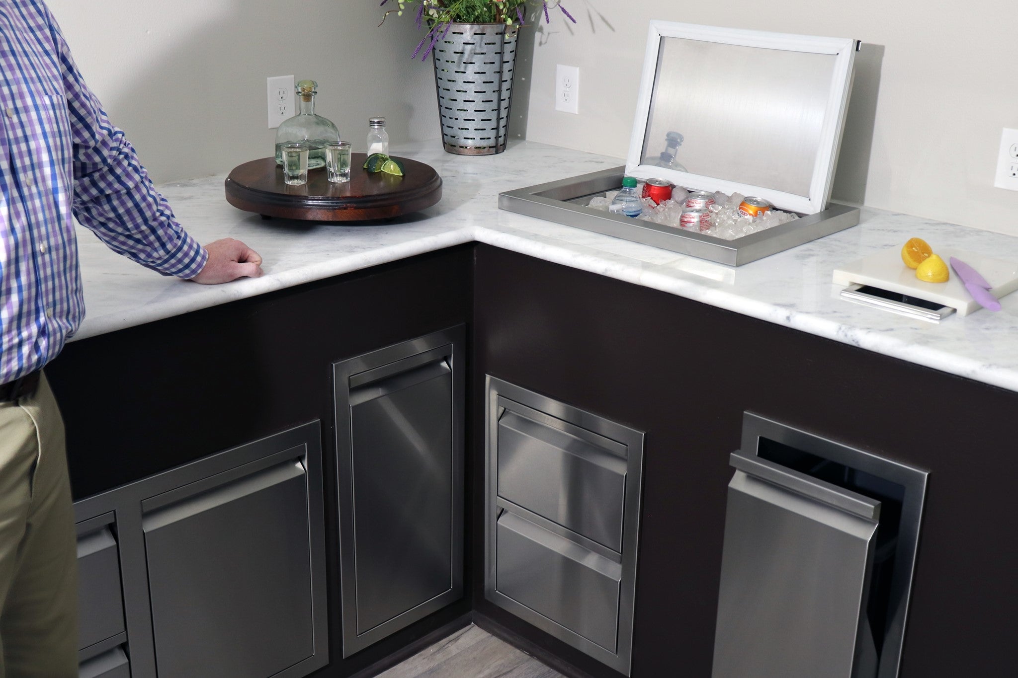 Image of How to Maximize Storage in an Outdoor Kitchen