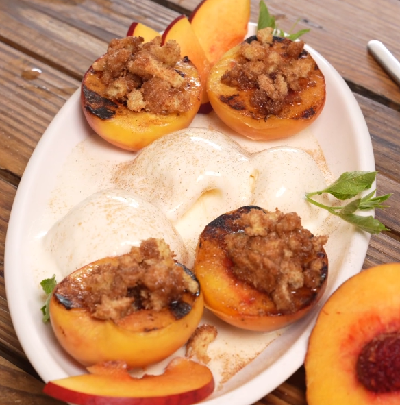 Image of Grilled Peaches